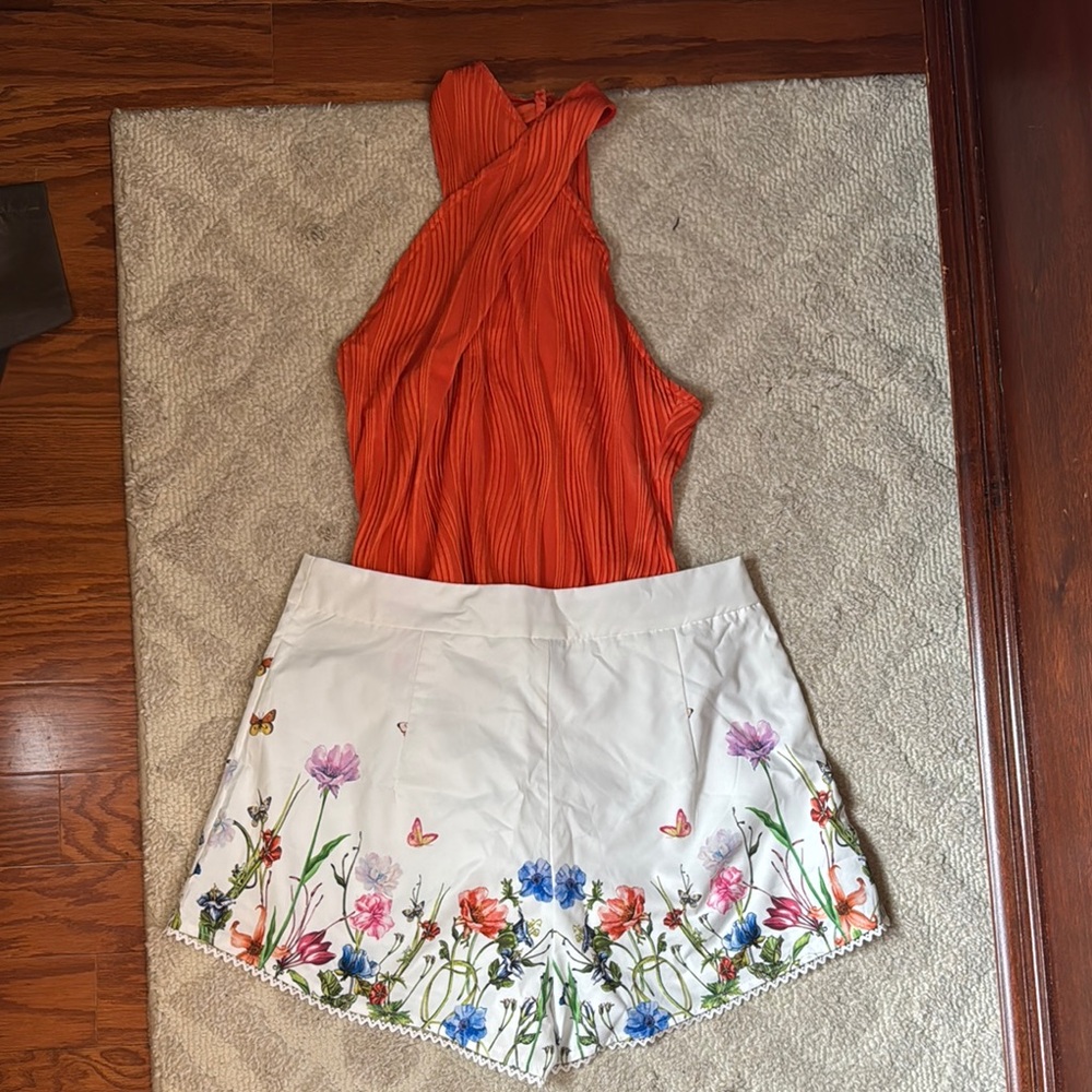 SHEIN High Waist White Floral Embroidered Shorts & Bodysuit size XL‎